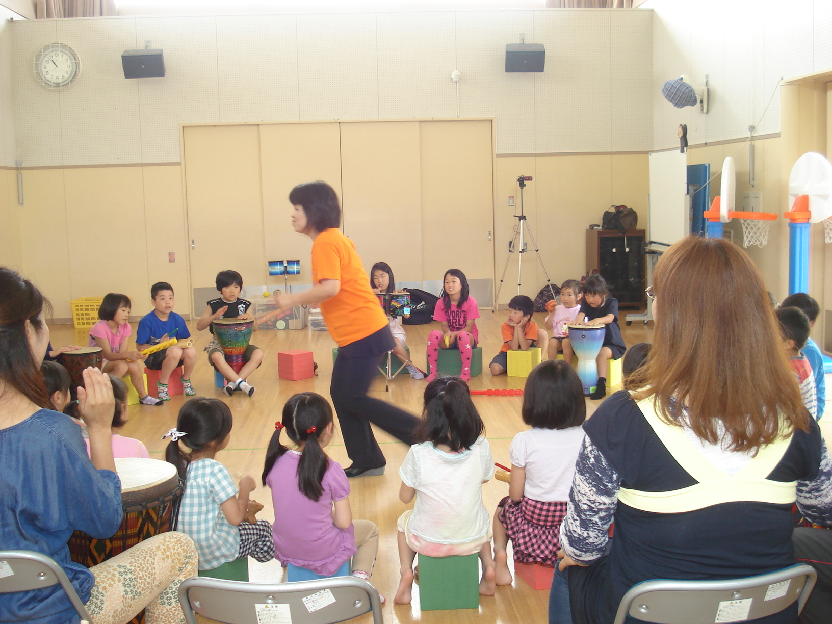 みんなで楽しく演奏！の様子