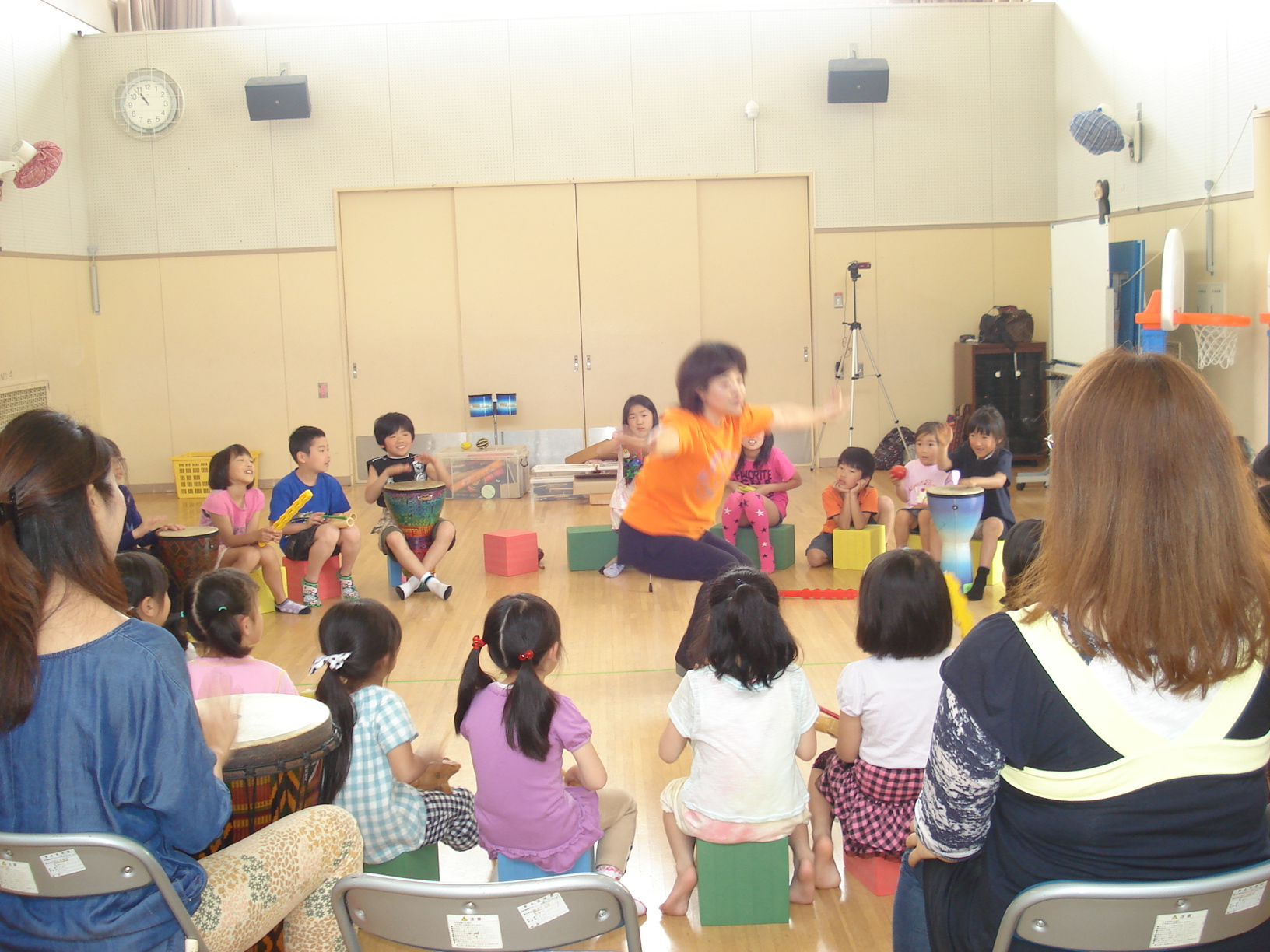 みんなで楽しく演奏！の様子